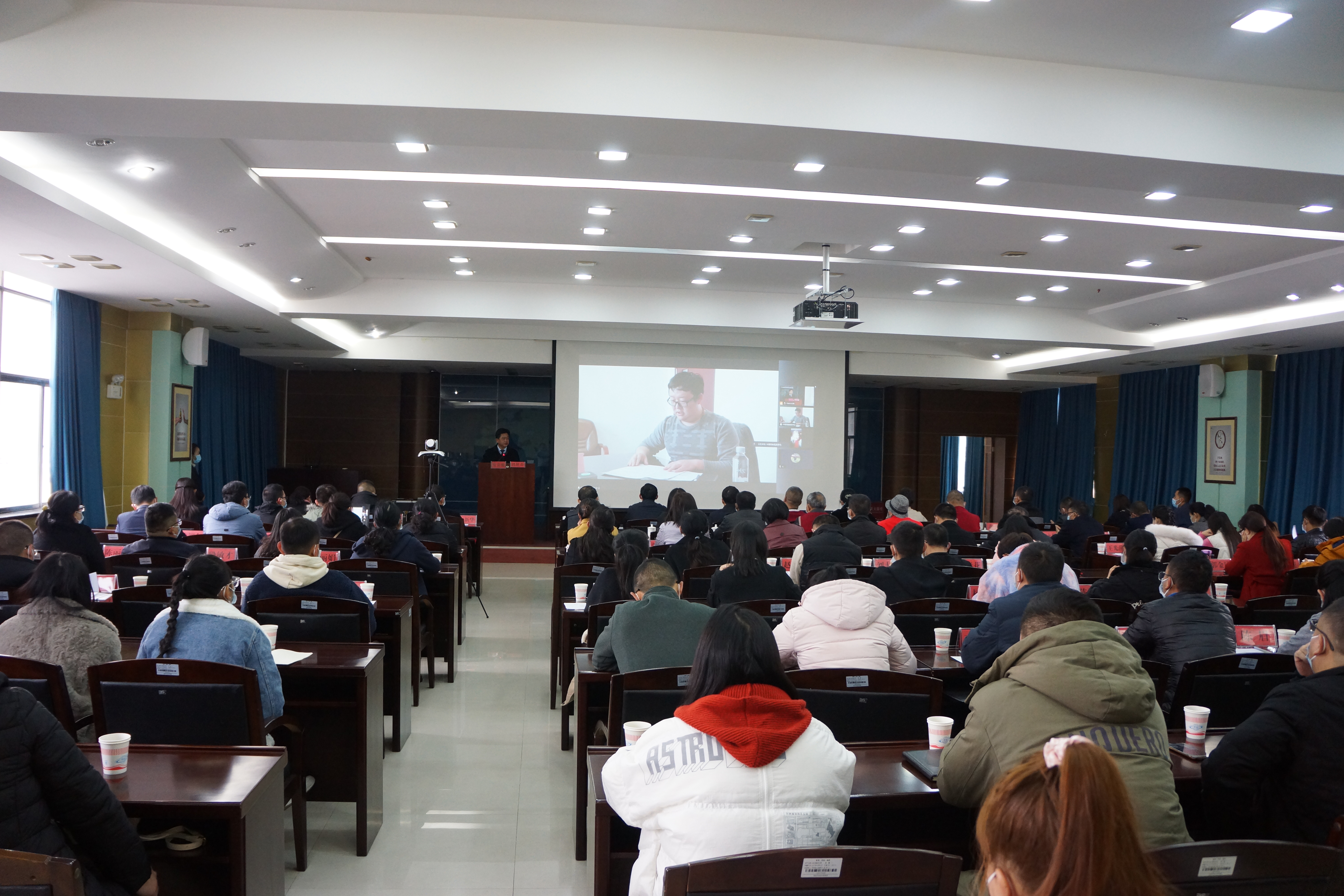 奮進新時代 開啟新征程 ——中國民族醫(yī)藥學會佤醫(yī)藥分會成立大會暨2021年學術年會順利召開(圖4)