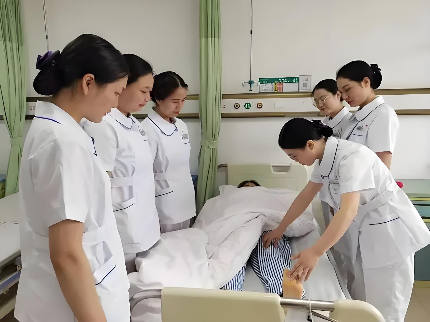 護士的“牢騷”，護士長是接納還是禁止？